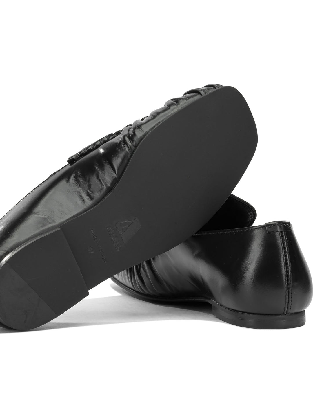 Alohas Aven Loafers & Slippers - Black | d42e70188de1f0f0322965a76fa134c75f1a3c2e
