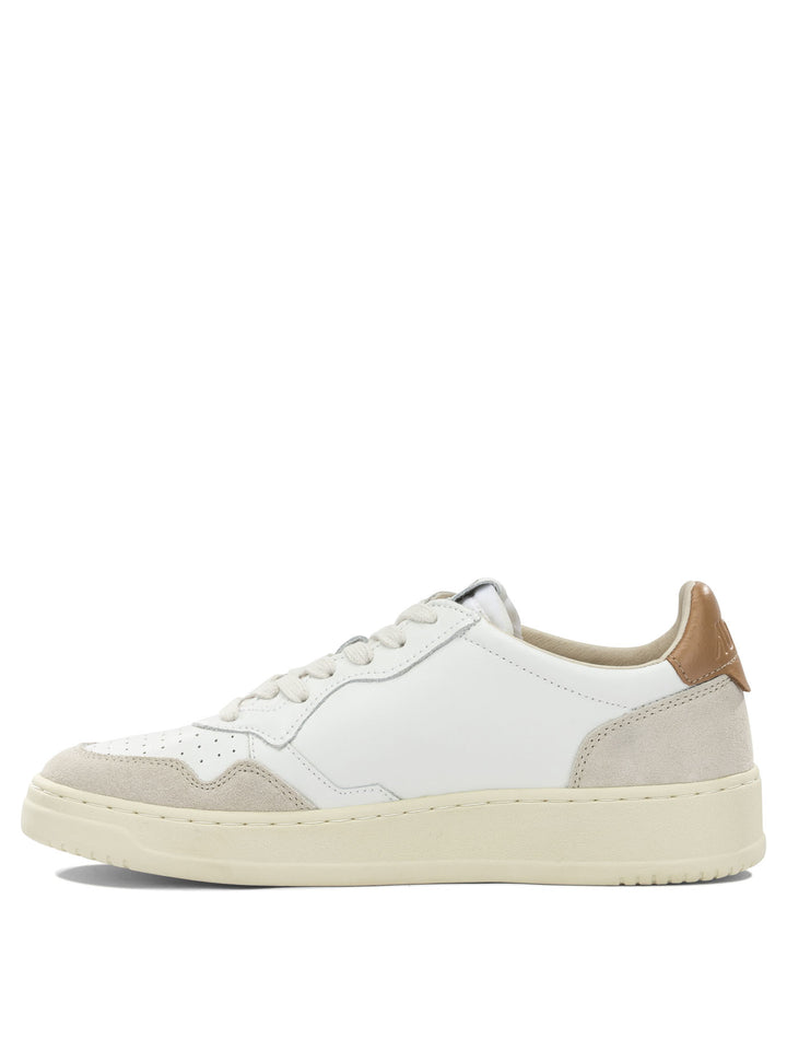 Autry Medalist Low Sneakers & Slip-On - Beige | 6356848c5a2092a92d201bc4f005237eeaaa3ec5