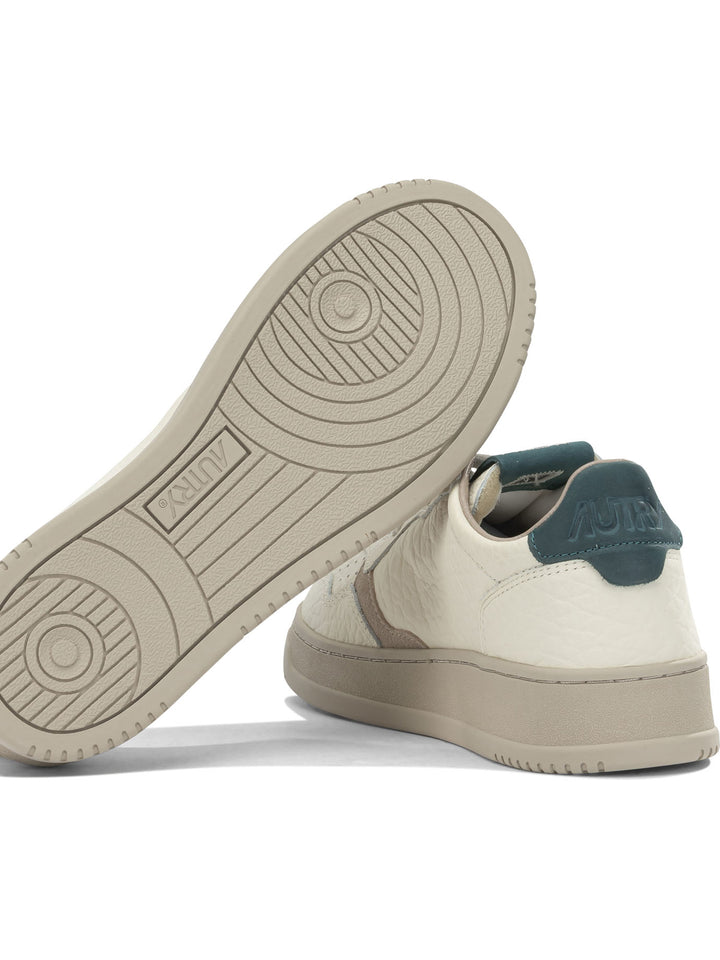 Autry Medalist Low Sneakers & Slip-On - Green | 8b87d4be91a81323cff1c100d1f3de3fae528a3b