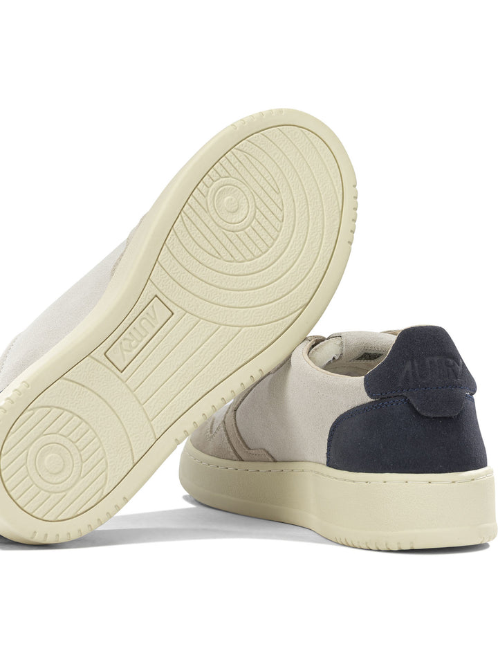 Autry Medalist Low Sneakers & Slip-On - Blue | 98bd838a10cdc15013c503c5315b906f08ad30c8