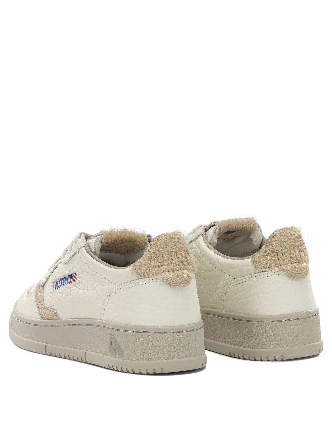 Autry Medalist Low Sneakers & Slip-On - Beige | ca8c90e515273e5d6e2ecaaef6bd2cd5fa161f32