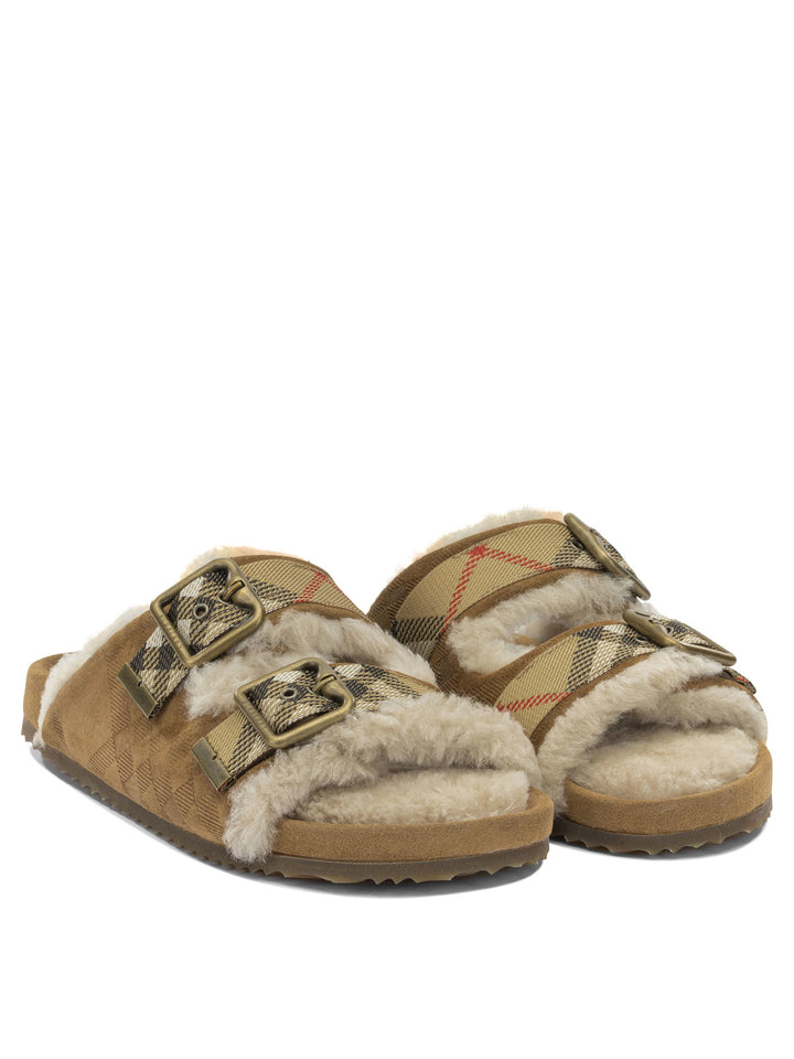 Burberry Urchin Sandals - Beige | 5569eaa981b0790ca0b6da056eb60568cf7af65f
