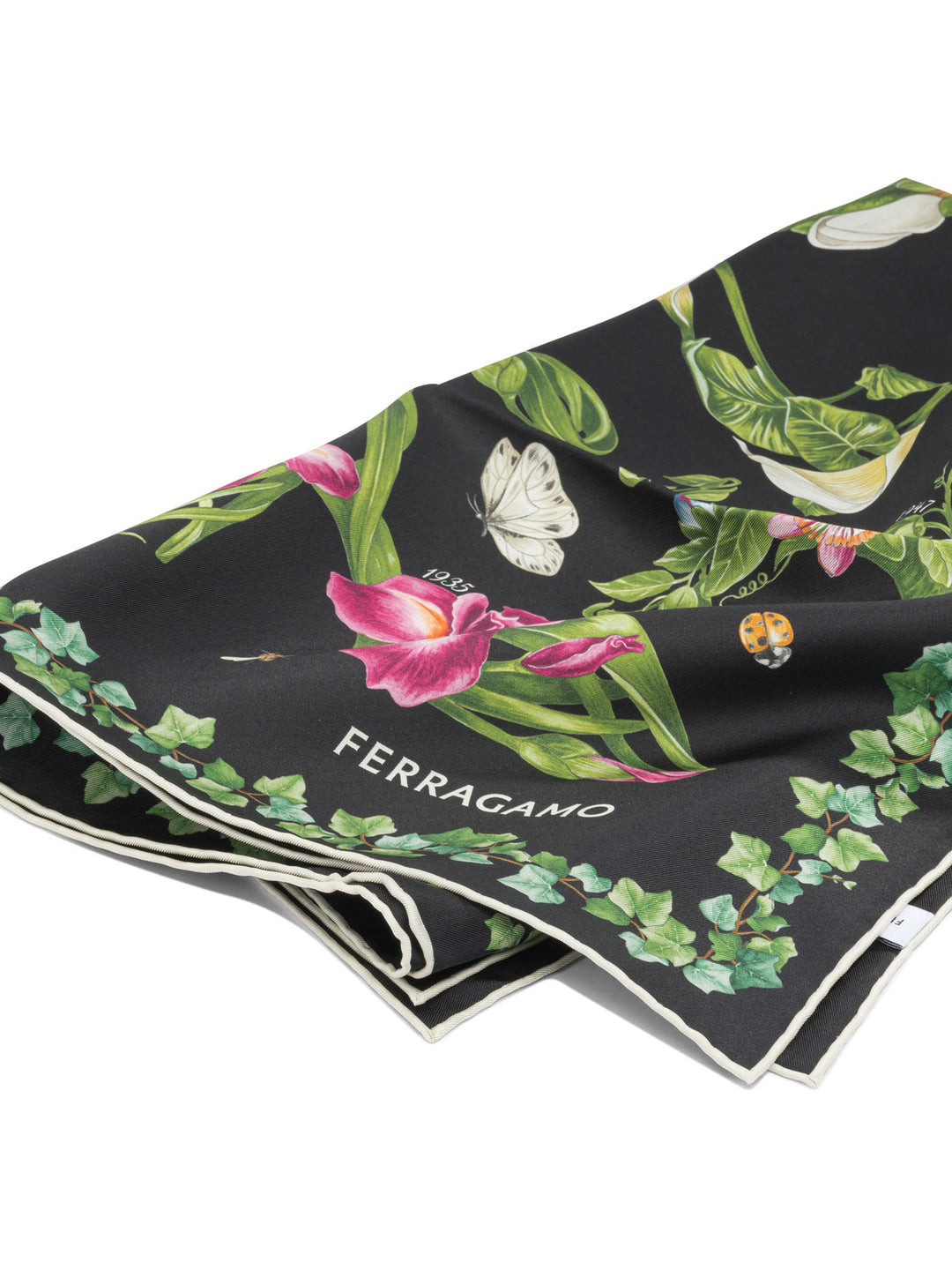 Ferragamo Eden Shoes Sciarpe & Foulard - Black | 4a770ea420fe90975a2a96e20d6d26582ee74b0f