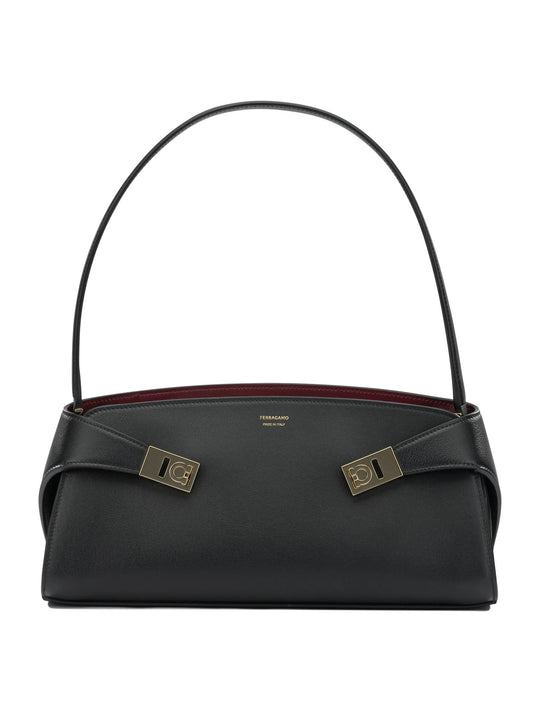 Hug East-West Shoulder Bags Black