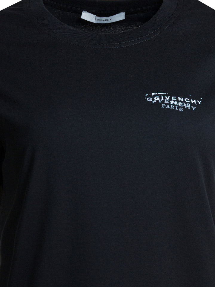 Givenchy Fitted T-shirts - Black | 01c3bfc9890a49368c493ad46351a687ee14a323