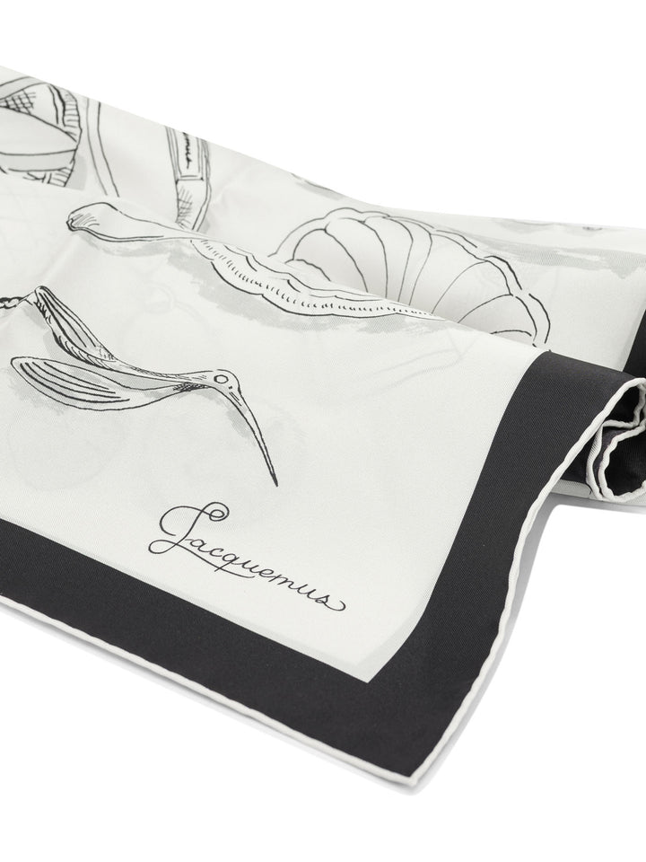 Jacquemus Le Grand Foulard Cocktail Sciarpe & Foulard - White | 9ed86e2afe9f7ecb72d13f4f10c48a3206bfe17b