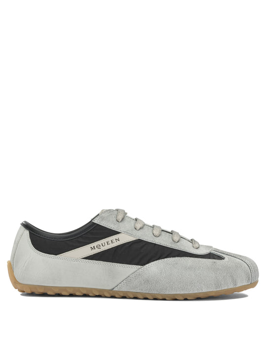 Sneakers & Slip-On Grey