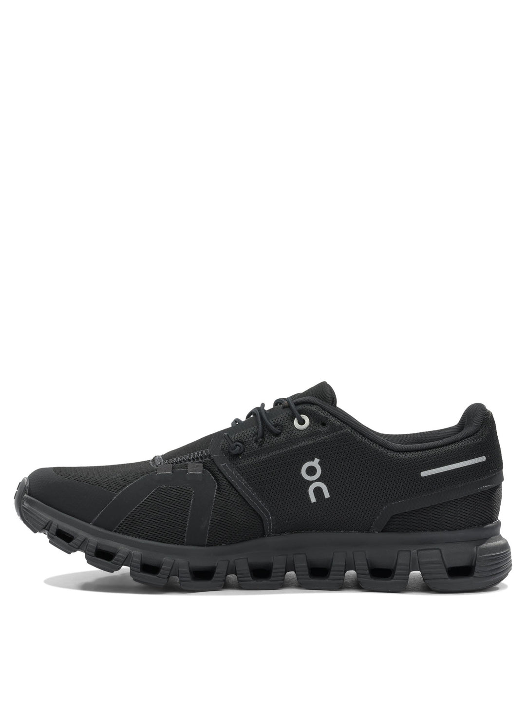 On Running Cloud 6 Sneakers & Slip-On - Black | eba21fe9314a84c5ee5f816477baa7614a94718d