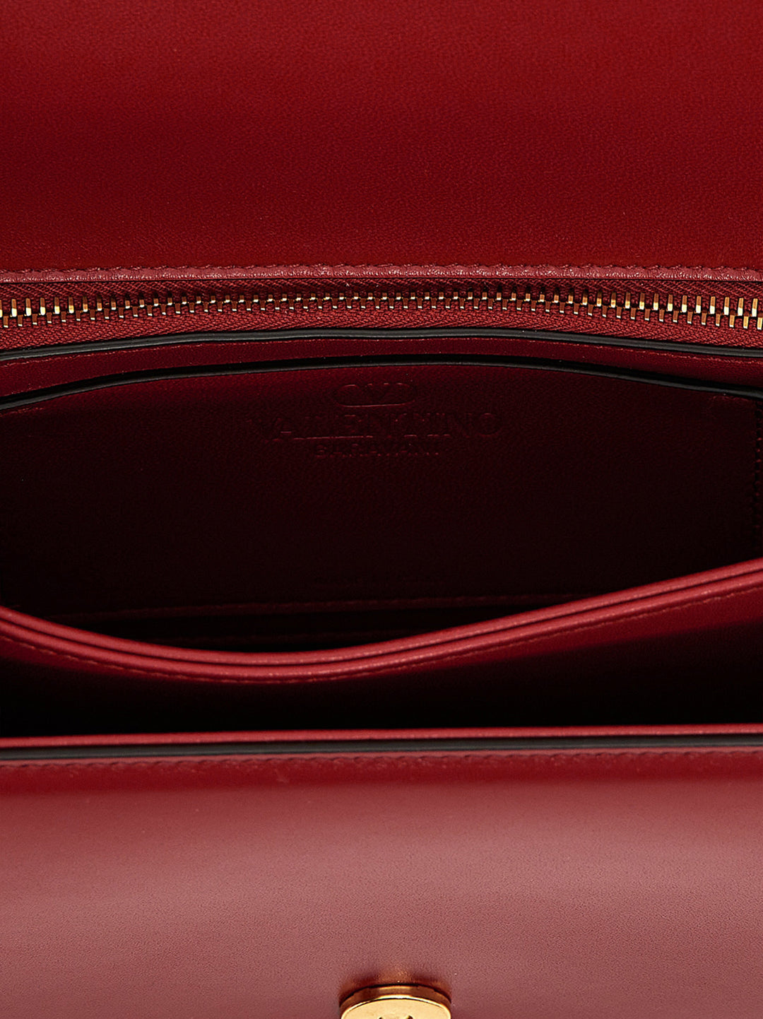 Valentino Garavani Vain Shoulder Bags - Red | b10221ca4054a6a745860e152b995b0bf20e01b5