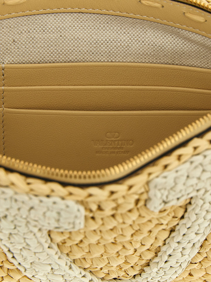 Valentino Garavani Vivasuperstar Crochet Clutch - Beige | b3f7884353a98541598298a1232329027f8e661c