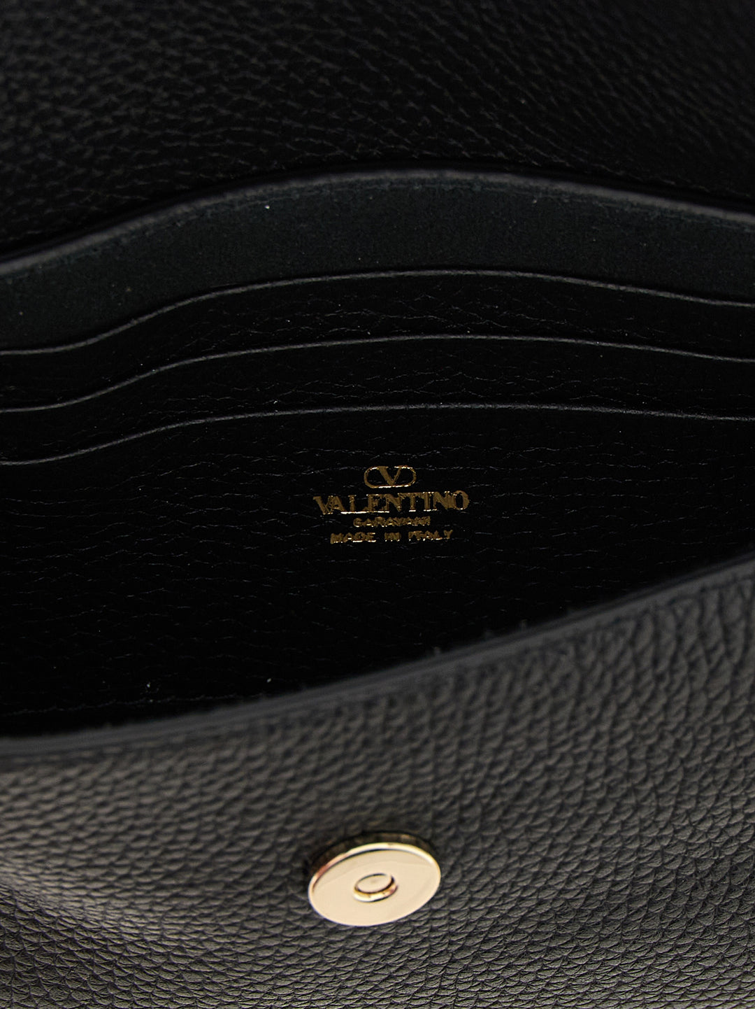 Valentino Garavani Rockstud Hand Bags - Black | e9e144d9c5f9a52bd528071a82aa5b3e593a27ec