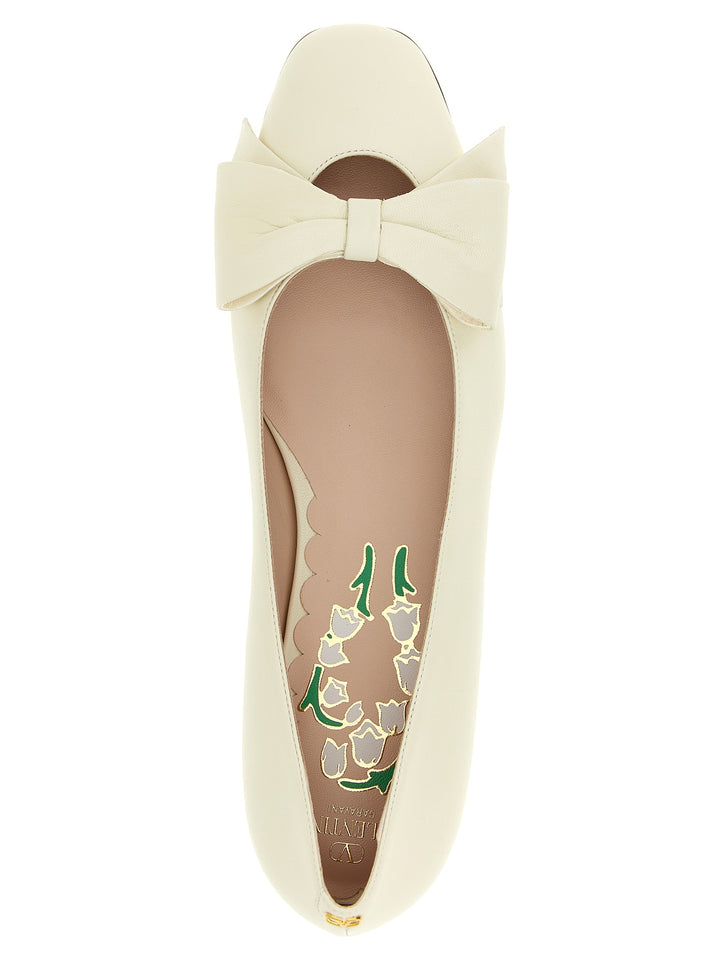 Valentino Garavani Bowow Flat shoes - White | 6735ffab04776cf24025713b8b0accf8886942b7