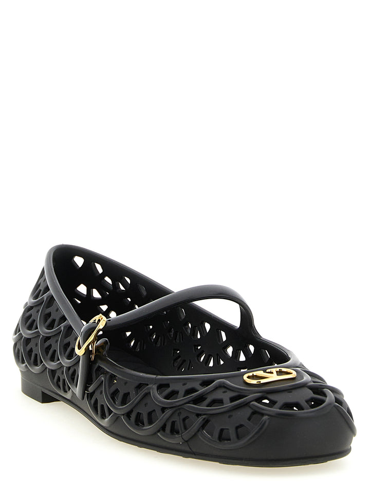Valentino Garavani Ondette Flat shoes - Black | 2f8d4fa7f66535b70b769371f96855b03faec92c