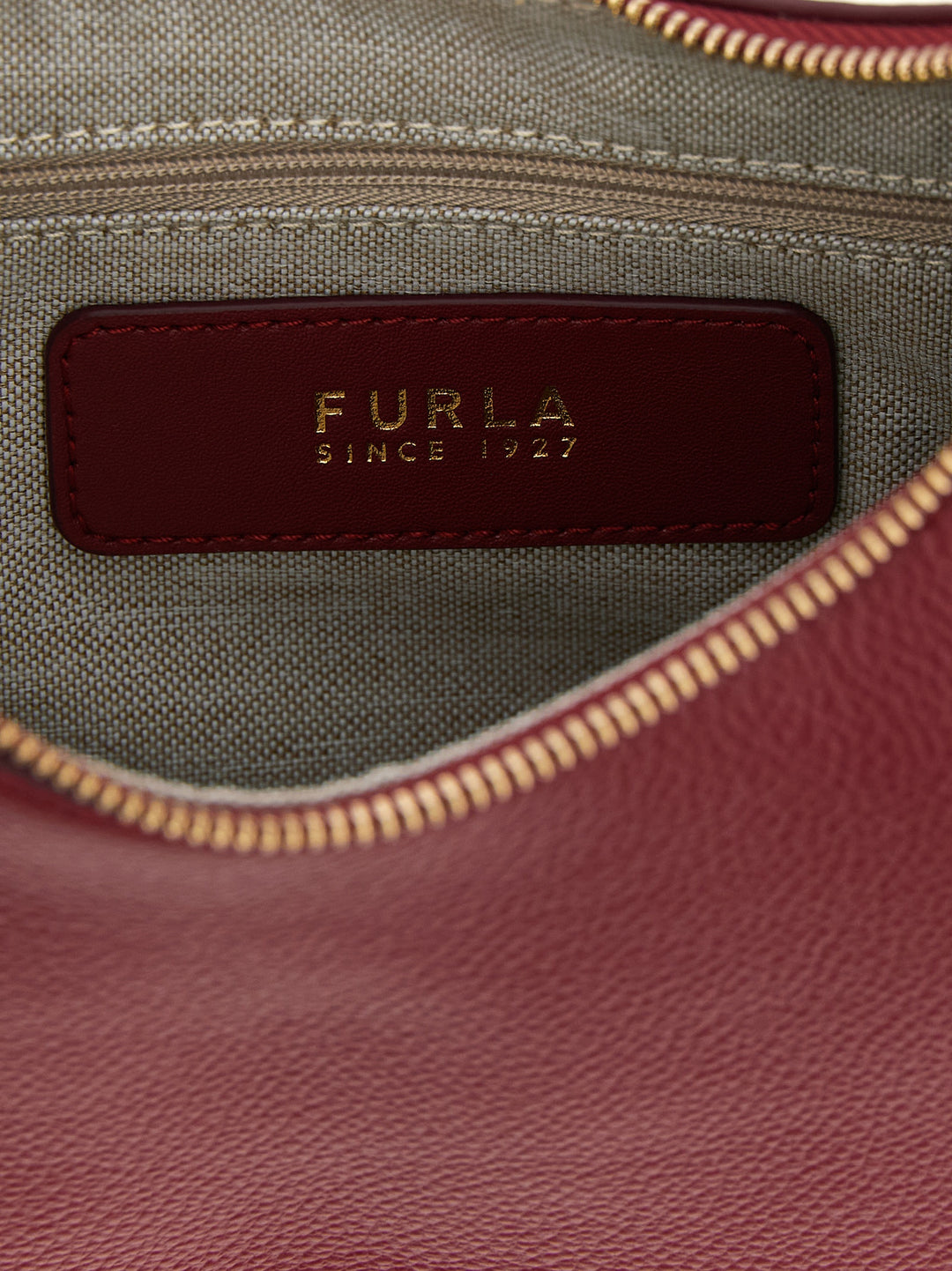 Furla Furla Goccia Shoulder Bags - Bordeaux | 953e8ae86b0aa05bebda7085ad33d70068b7c42a