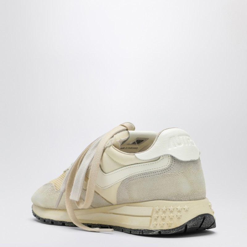 Autry Shoes - Beige | 1c315736144570f8d4df6dfa1224554bbeb0f2f2
