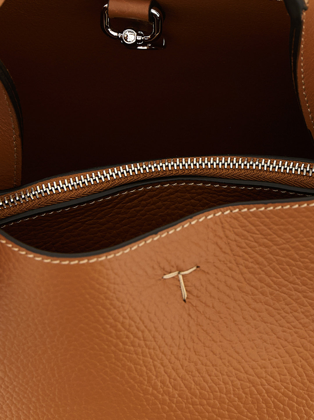 Tod'S Micro Leather Handbag Hand Bags - Beige | 4857fda5d350011877fd6bbd93029a74f4eb17e1