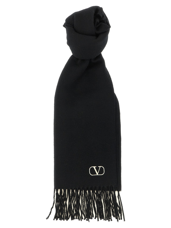 Valentino Garavani Cashmere Scarf Valentino Garavani With Fringes Scarves and Foulards - White/Black | 195aaa33ce2b750a8937e926be542545bf791466