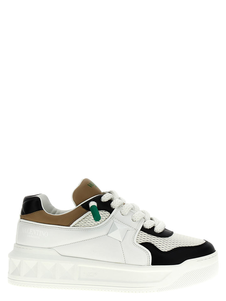 Valentino Garavani One Stud Xl Sneakers - White/Black | 0f838fc3514e2f07142624eba1589cd7d957f4bd