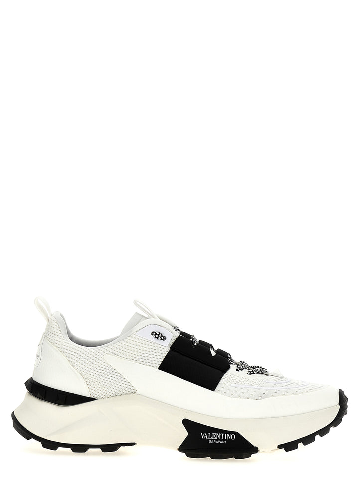 Valentino Garavani True Act Sneakers - White/Black | b6822a9f57fb6d5f2221a007939019df4a816528