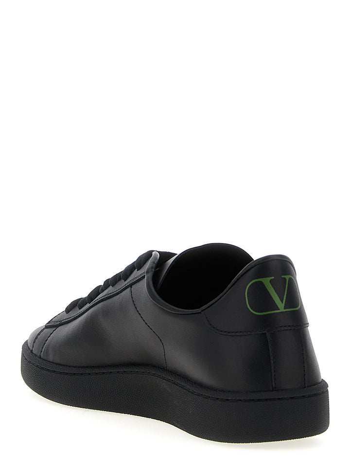 Valentino Garavani Royco Sneakers - Black | 578ea4ec74664a2700bf1134de53affbaa2ee33e
