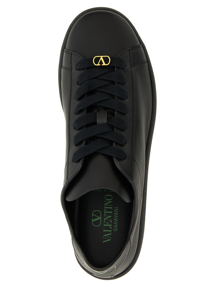 Valentino Garavani Royco Sneakers - Black | 1f3e608ecb9efe313ce7f803a6ef4ca6a8f4198c