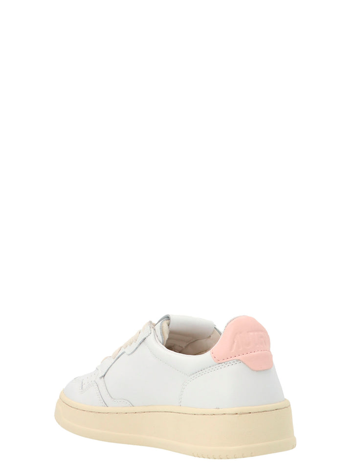 Autry Medalist Low Sneakers - Pink | 7be08f02037fe007e7fec8f8093532079b4ce0b0