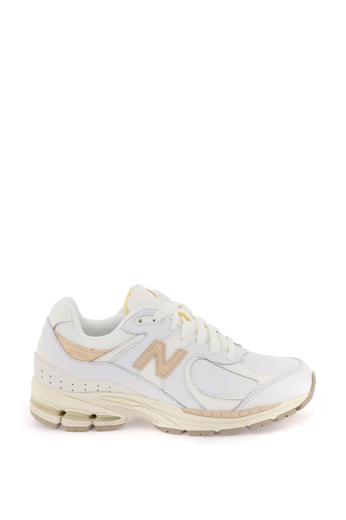 NEW BALANCE 2002 R SNEAKERS